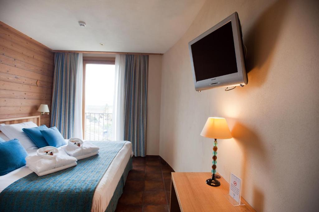Hotel La Placa Garriguella Quarto foto